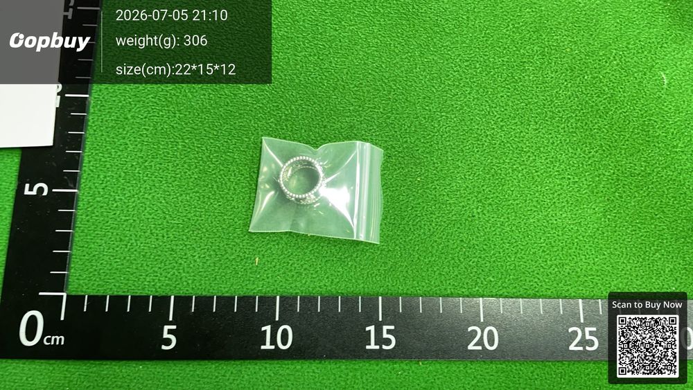 Van Cleef & Arpels Ring QC photo 1