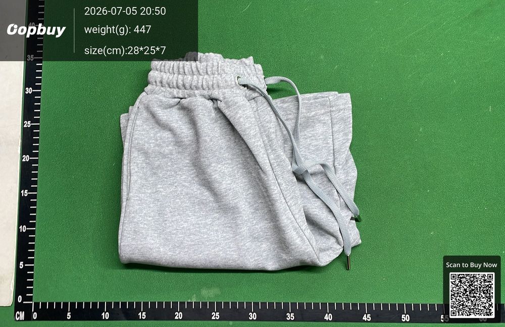 Ami Shorts QC photo 4