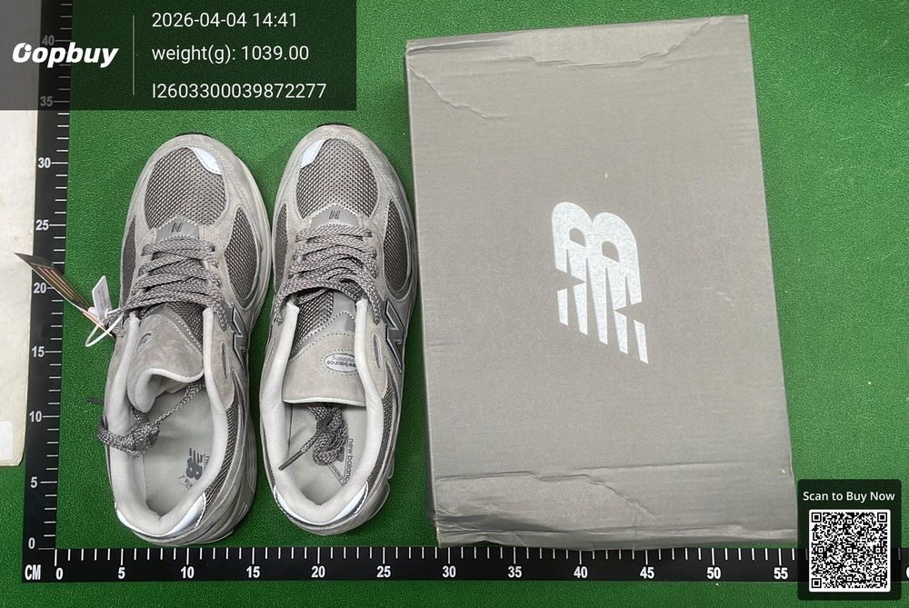 New Balance 2002R QC photo 1