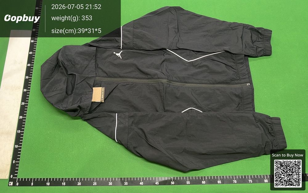 Nike Set QC photo 2