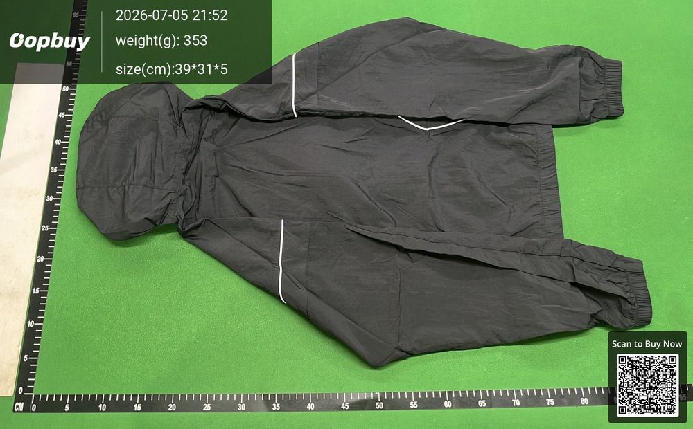 Nike Set QC photo 3