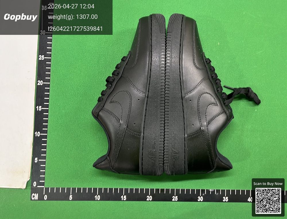 Nike Air Force 1 QC photo 2