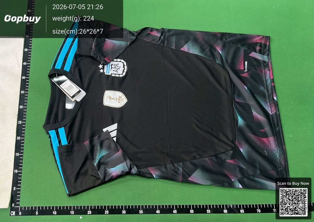 2026 FIFA World Cup Argentina Goalkeeper Fan Version QC photo 2