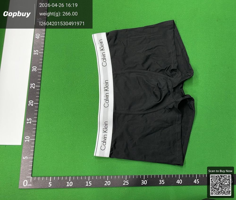 Calvin Klein QC photo 3