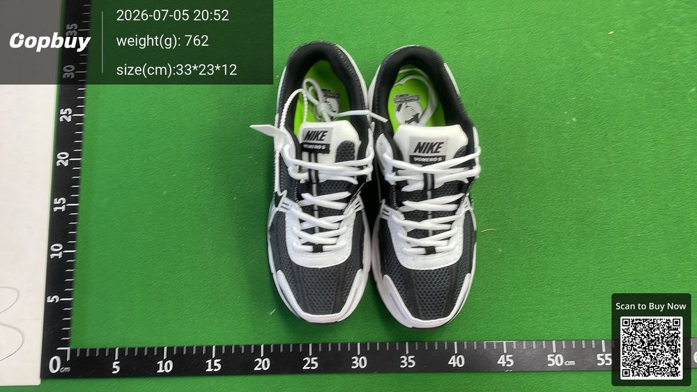 Nike Vomero QC photo 2