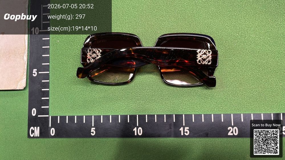 Loewe SunGlasses QC photo 2