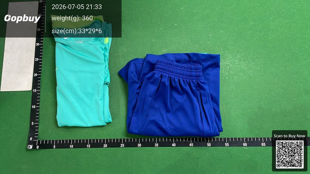 24/25 Brazil Training Shirt Fan Version QC photo 2