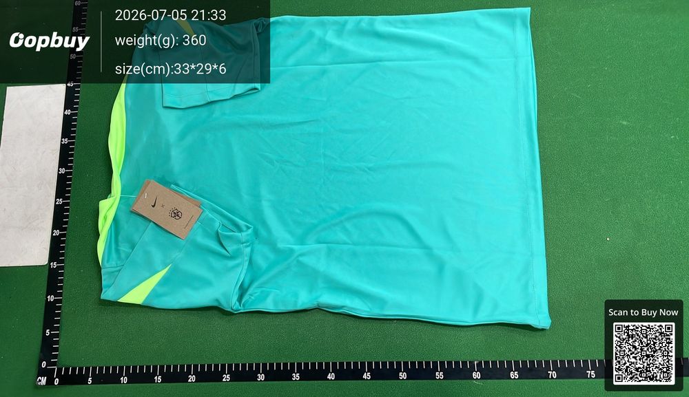 24/25 Brazil Training Shirt Fan Version QC photo 4