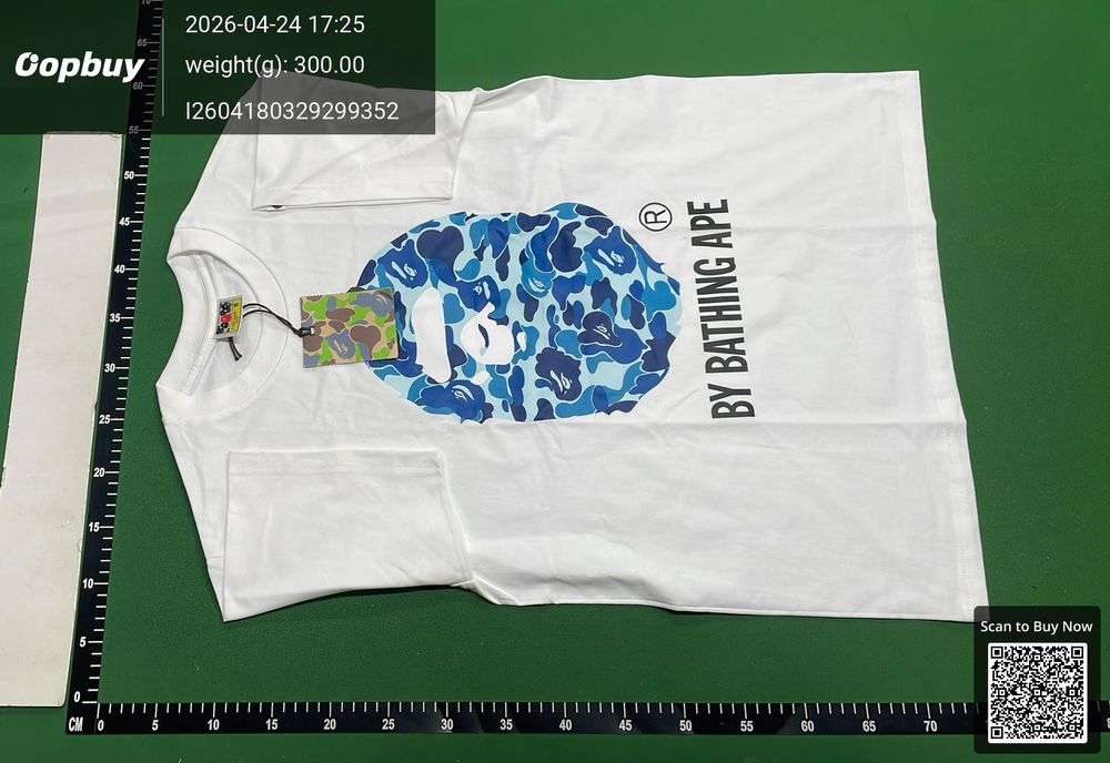 Bape Tee QC photo 3
