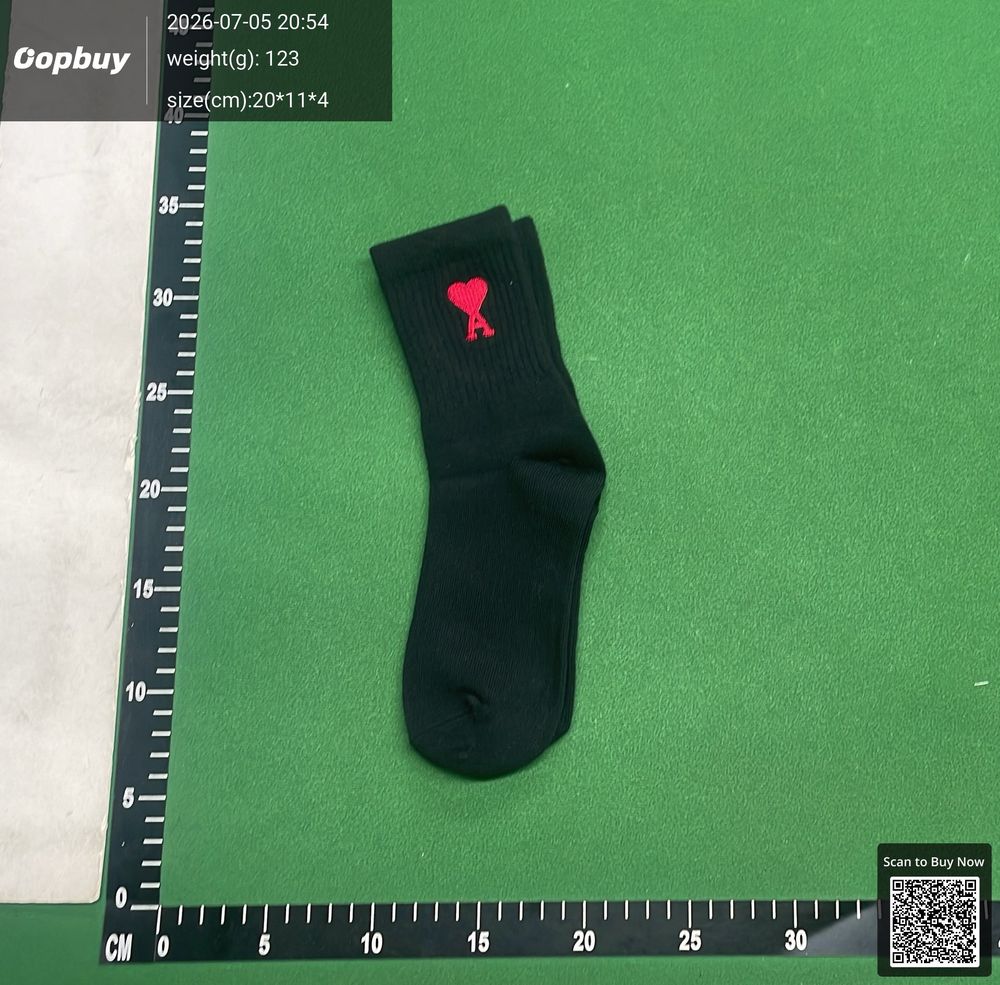 Ami Socks QC photo 5