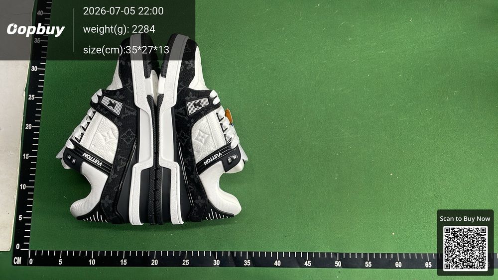 Louis Vuitton Sneakers QC photo 4