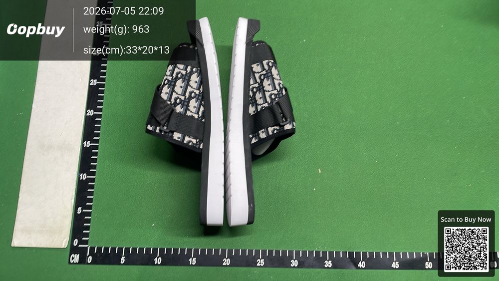 Dior Slides QC photo 4