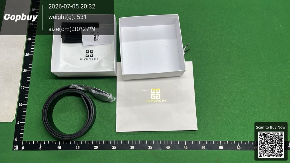 Givenchy Belt QC photo 2