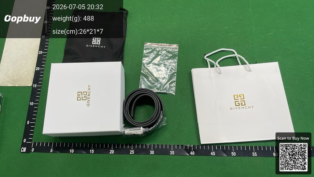Givenchy Belt QC photo 4