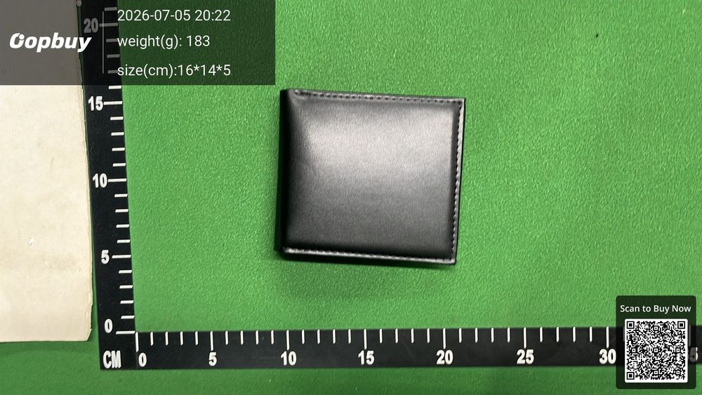 Guess Wallet QC photo 2