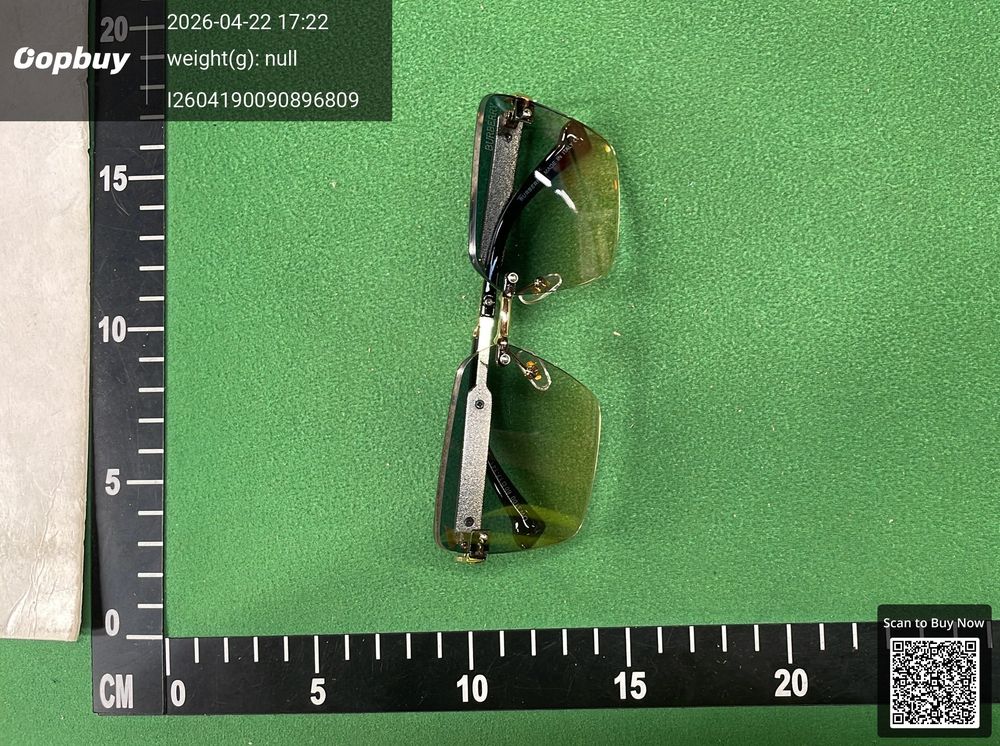 Burberry SunGlasses QC photo 4
