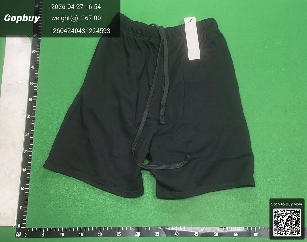 Essentials Shorts QC photo 3
