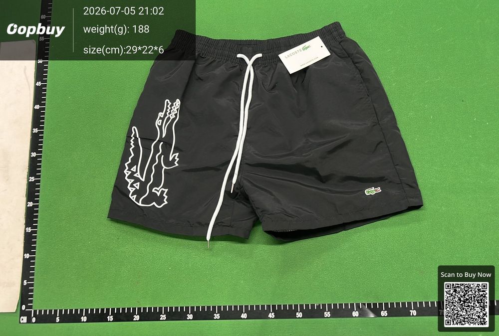 Lacoste Shorts QC photo 2