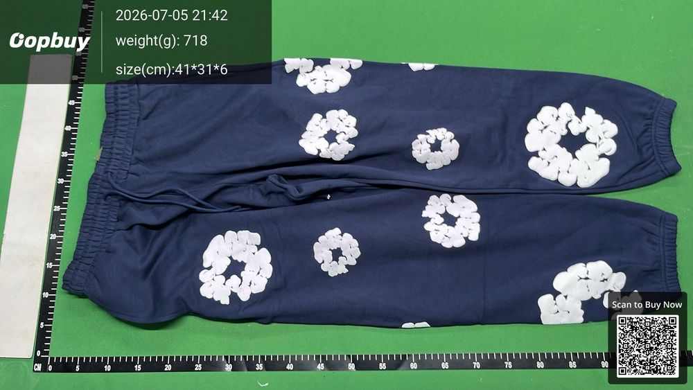 Denim Tears Pants QC photo 2