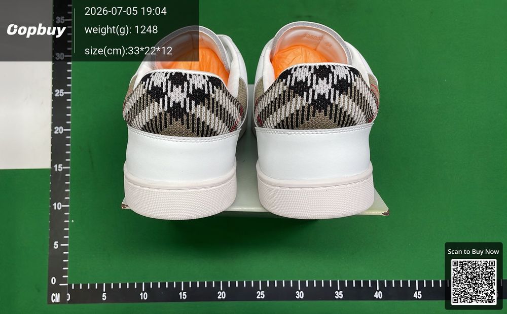 Burberry QC photo 3