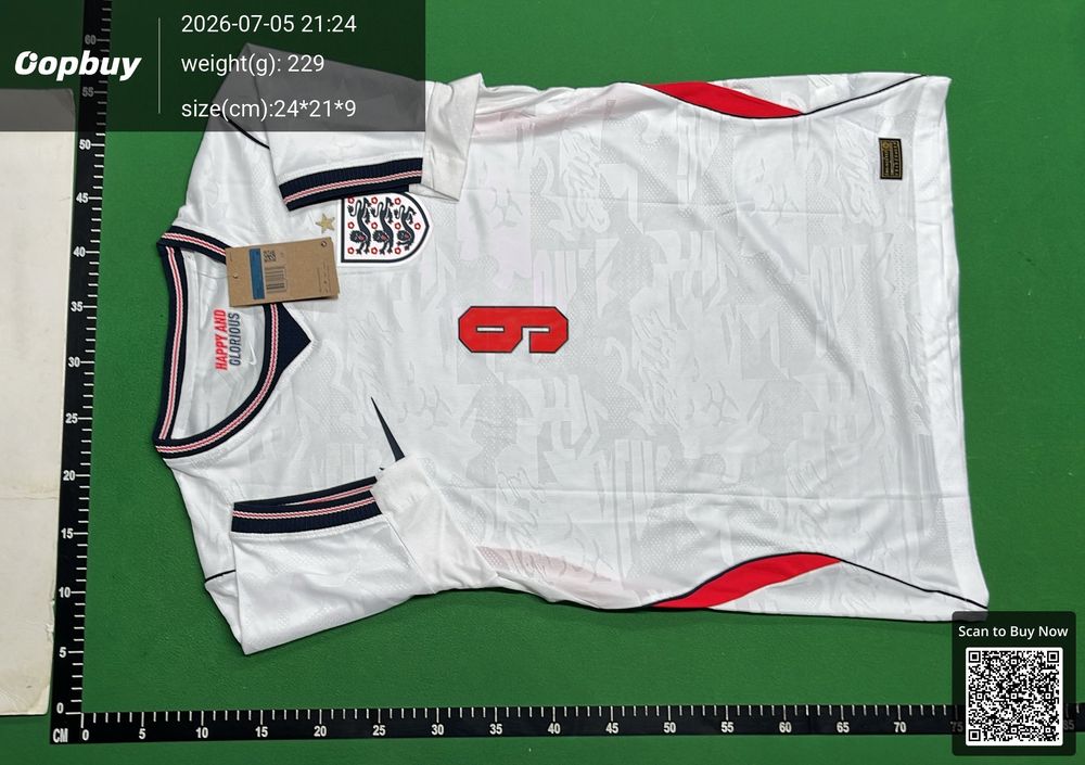 2026 FIFA World Cup England Home Player Version QC photo 2
