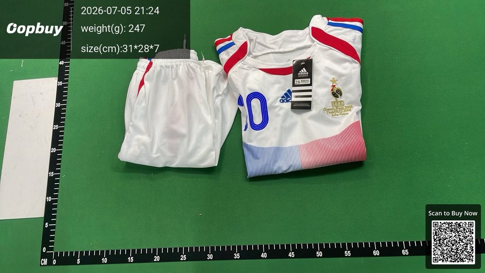 2006 France Away Retro Kids Kit QC photo 5