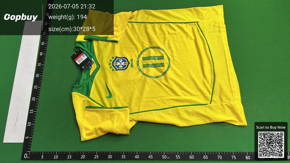 2004 Season Brazil Home Retro Fan Version QC photo 2