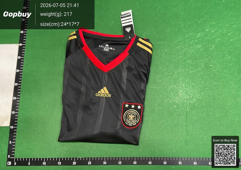 2010 Season Germany Away Retro Fan Version QC photo 4