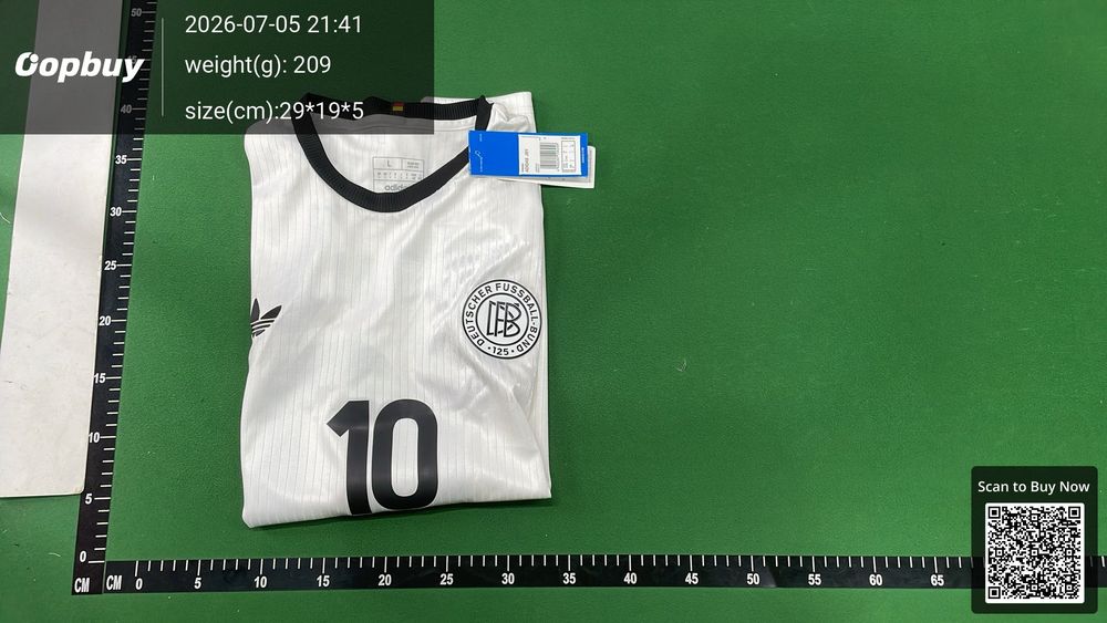 24/25 Season Germany 125 anniversary Player Version QC photo 4