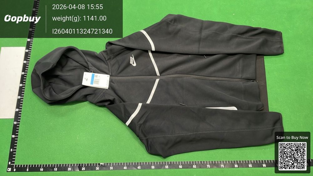 Nike Set QC photo 2