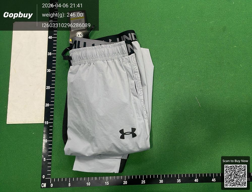 Under Armour Pants QC photo 4
