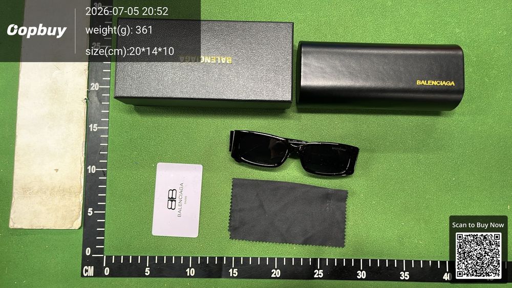 Balenciaga SunGlasses QC photo 3