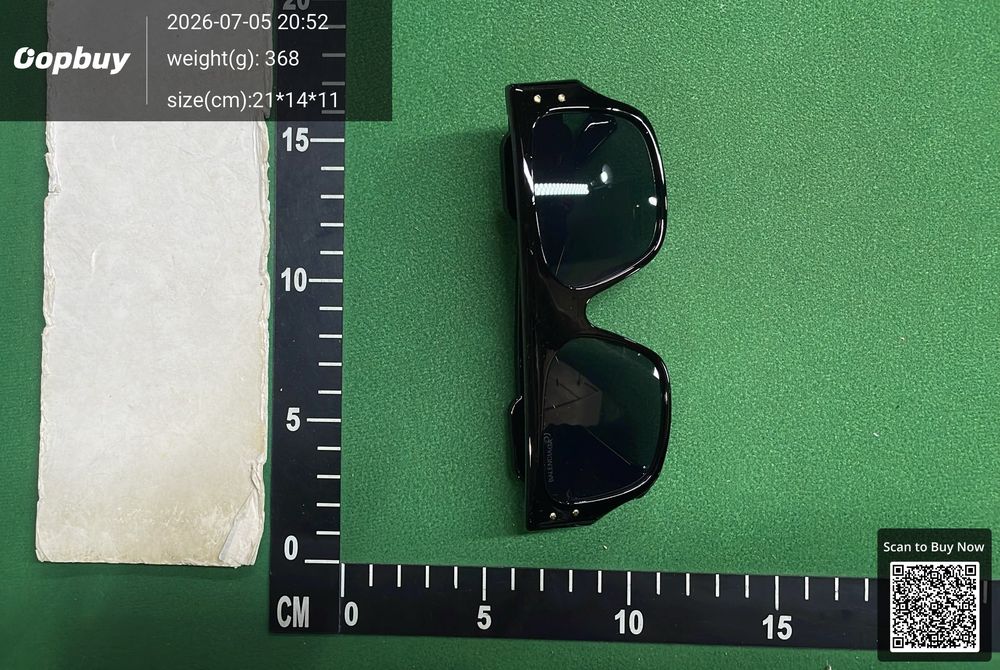 Balenciaga SunGlasses QC photo 4