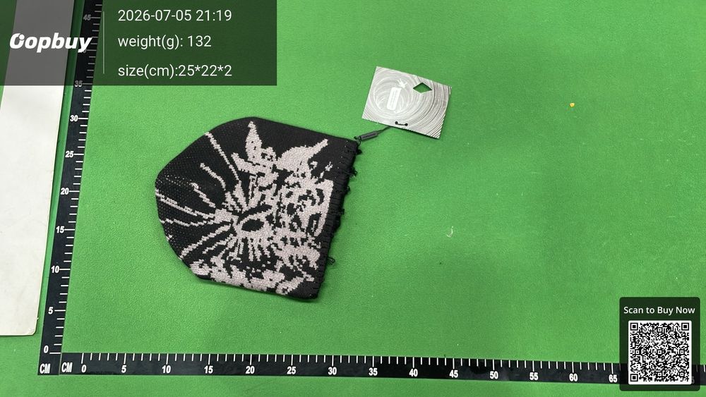 Derschutze Knitted Hat QC photo 3