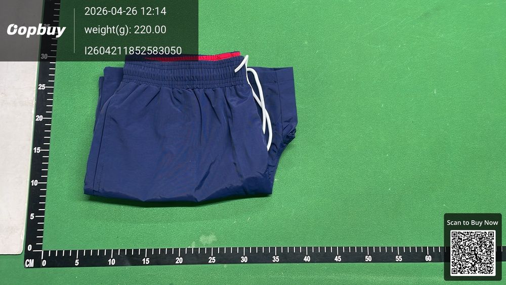 Ralph Lauren Short QC photo 5