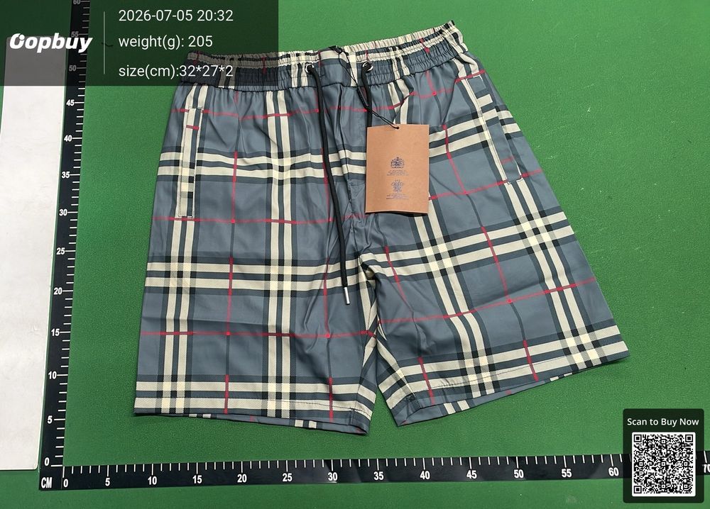 Burberry Shorts QC photo 1