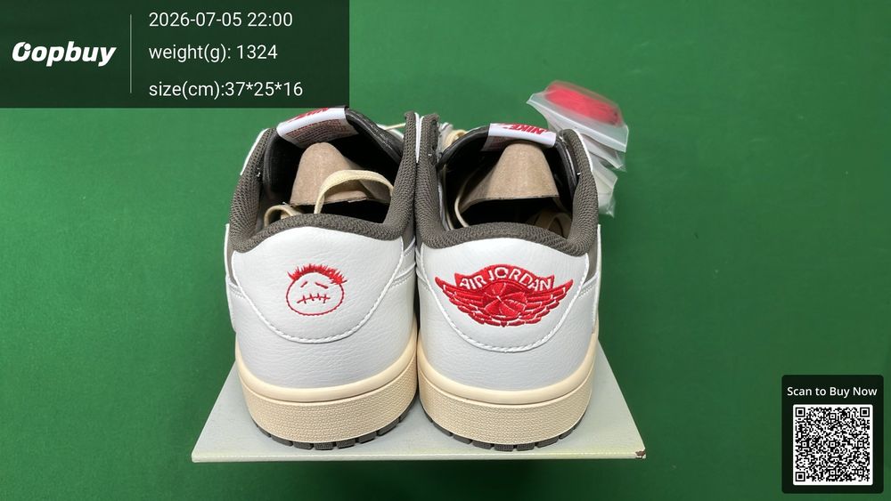 Jordan 1 Low QC photo 3