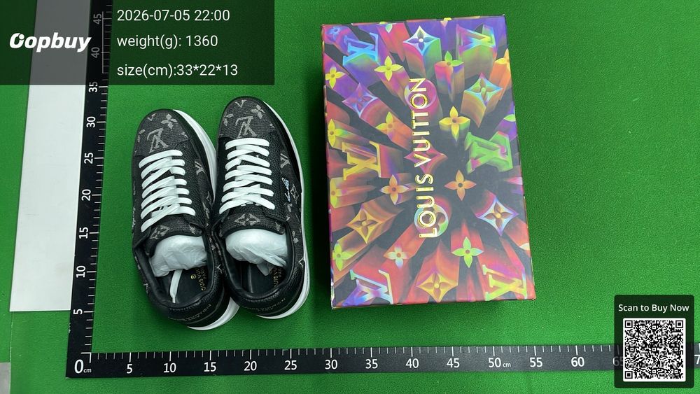 Louis Vuitton Sneakers QC photo 1