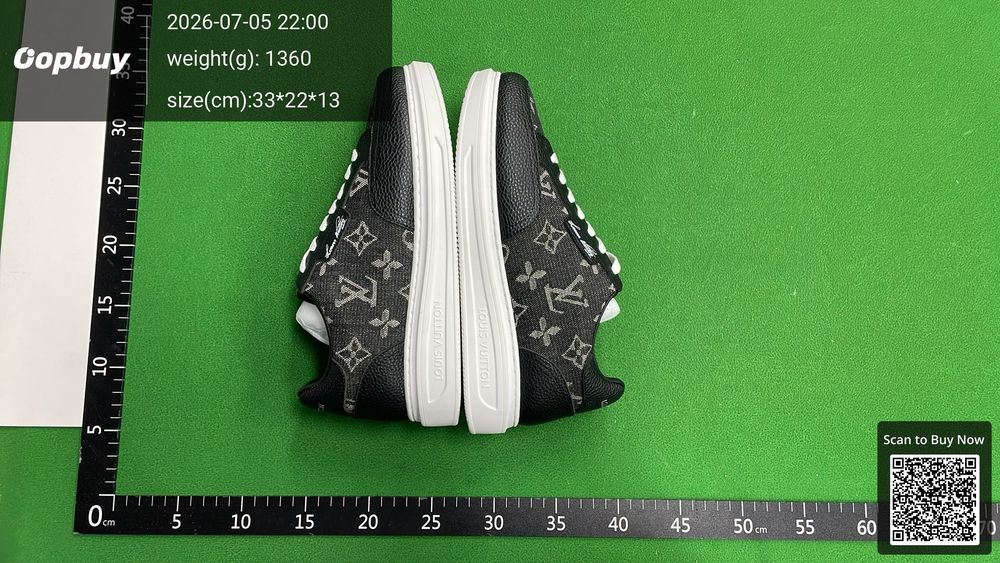 Louis Vuitton Sneakers QC photo 5
