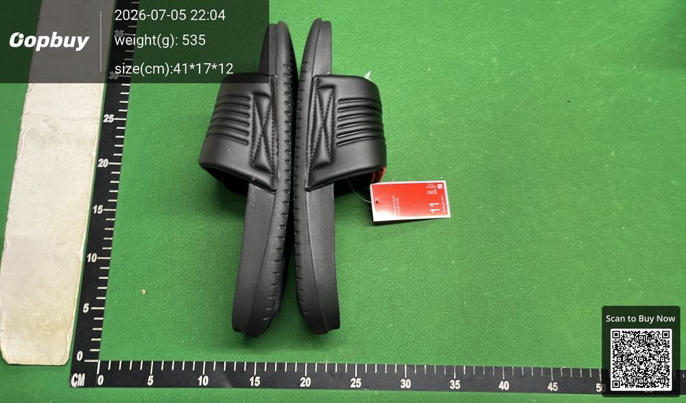 Nike Slippers QC photo 3