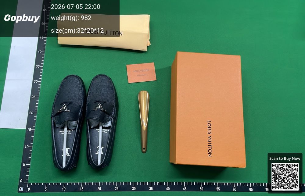 Louis Vuitton Abbesse QC photo 1