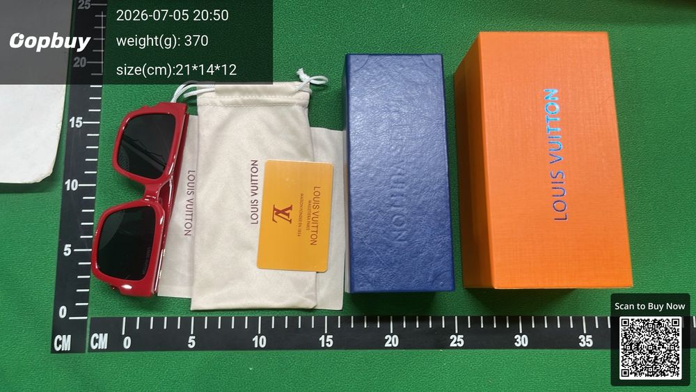 Lv SunGlasses QC photo 1