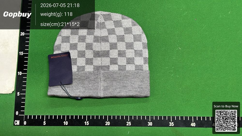 Louis Vuitton Knitted Hat QC photo 5