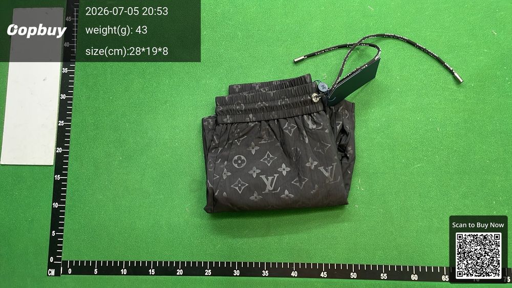 Louis Vuitton Shorts QC photo 5