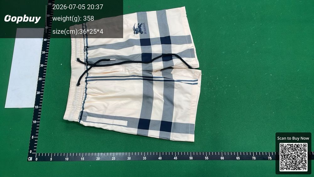 Burberry Shorts QC photo 3
