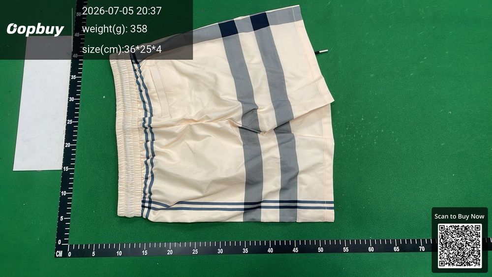 Burberry Shorts QC photo 4
