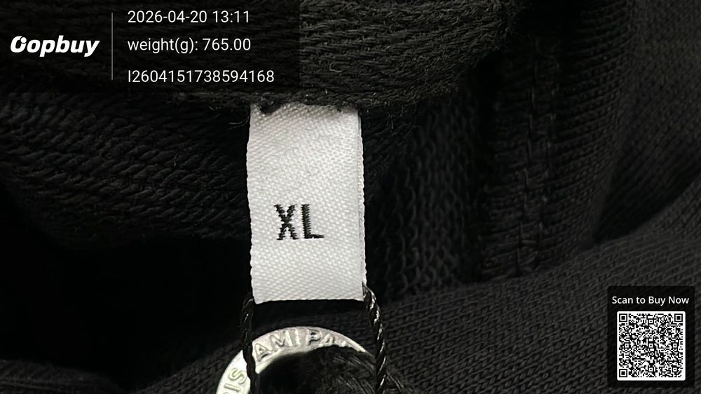 Ami Hoodie QC photo 1