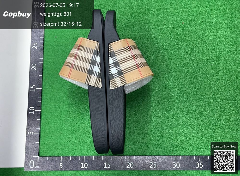 Burberry Slides QC photo 4