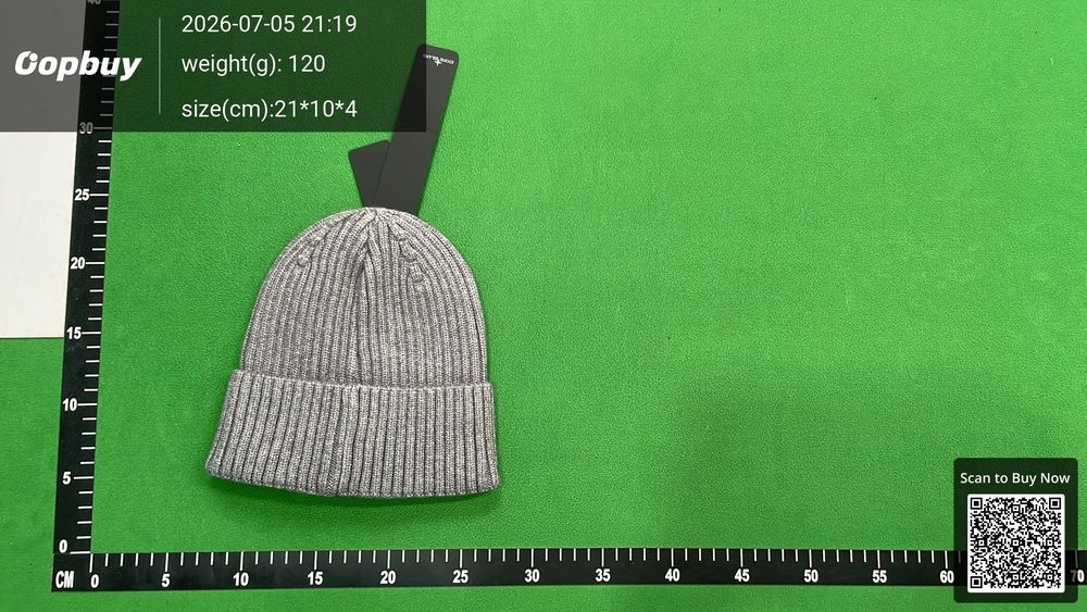 Stone Island Knitted Hat QC photo 2