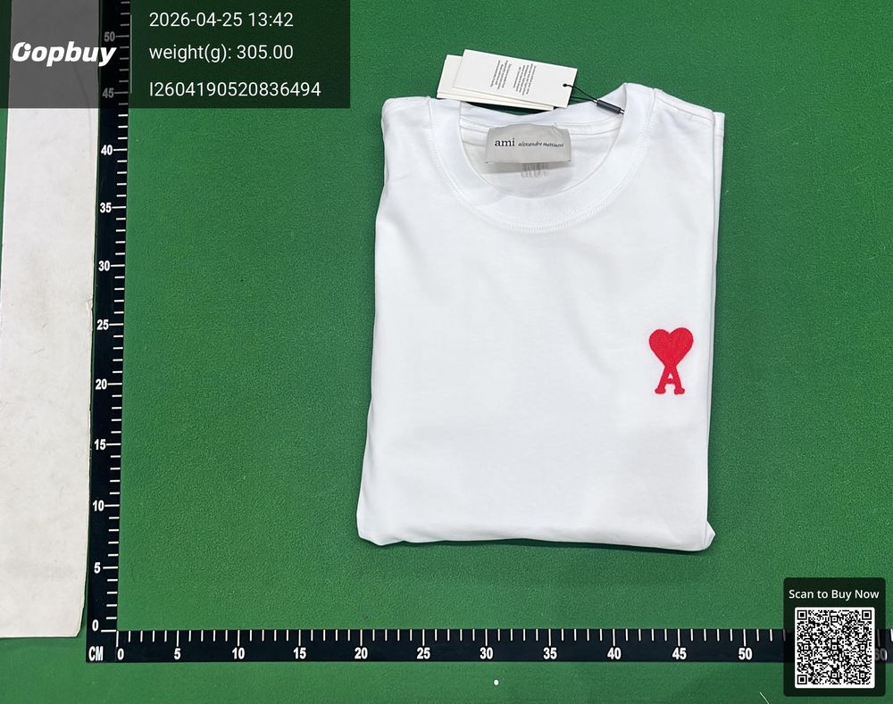 Ami Tee QC photo 1